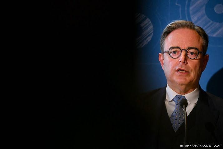 De Wever waarschuwt voor verdwijnen staal- en metaalindustrie