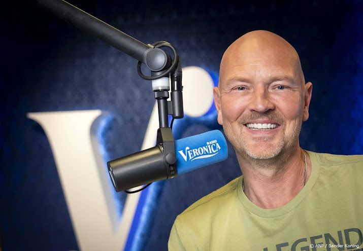 Radio Veronica vraagt met hitlijst aandacht voor oorlogskinderen