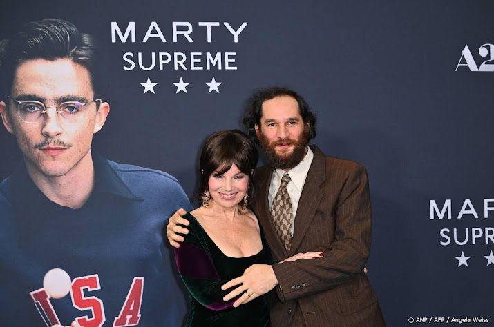 Fran Drescher woensdag te gast bij Arjen Lubach