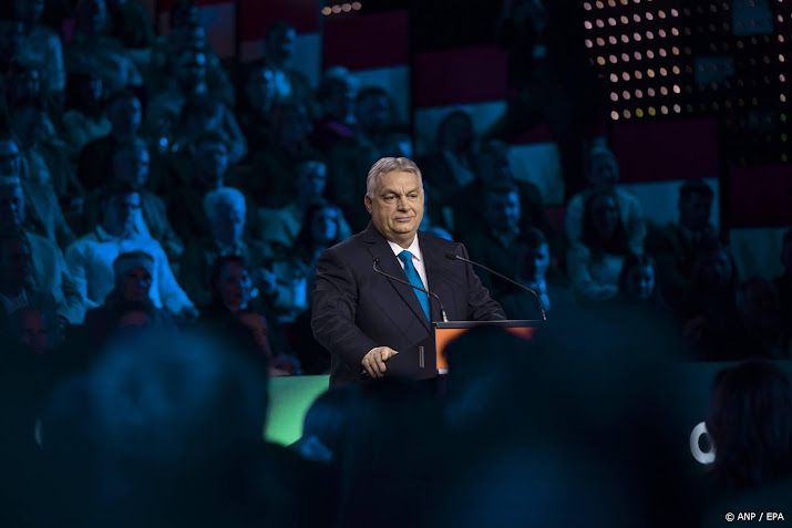 Premier Orbán belooft voor verkiezingen goed jaar voor Hongaren
