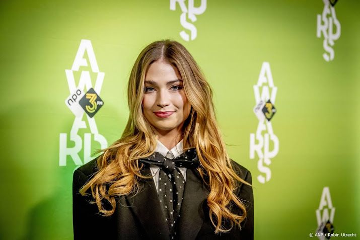 Roxy Dekker, Sef en Bente in race voor 3FM Award