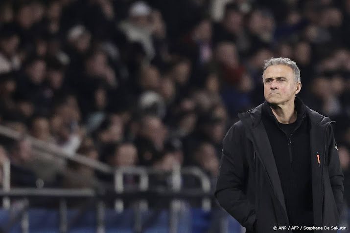 Coach Enrique accepteert dat er 'altijd rumoer' is rond PSG 