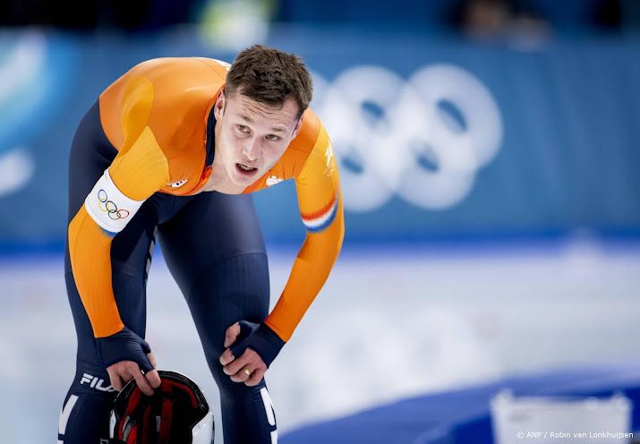 Schaatser Bosker vertrok 'om zich op te frissen voor huldiging'