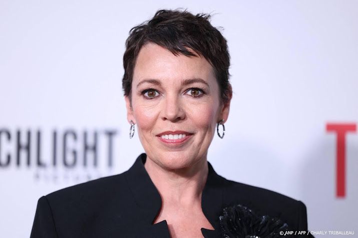 Olivia Colman bekritiseerd om uitspraken over genderidentiteit