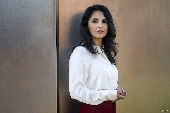 Hassouni hekelt grensoverschrijdend gedrag in filmindustrie