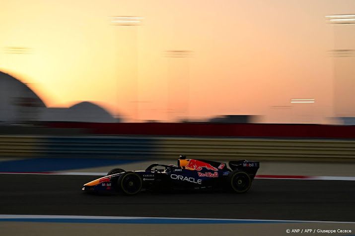 Verstappen werkt goede laatste testdag af in Bahrein 