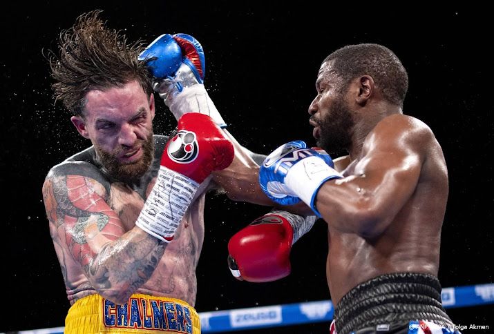 Bokslegende Mayweather (48) kondigt nieuw gevecht aan