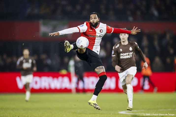 Feyenoord verslaat Telstar met twee doelpunten van Hadj Moussa  