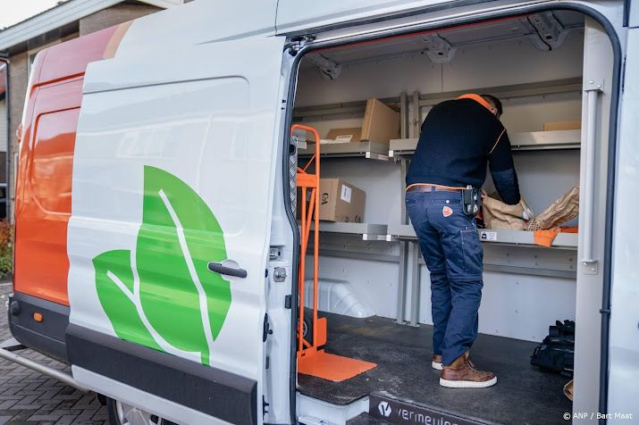 PostNL profiteert van zakelijke post, positief resultaat posttak