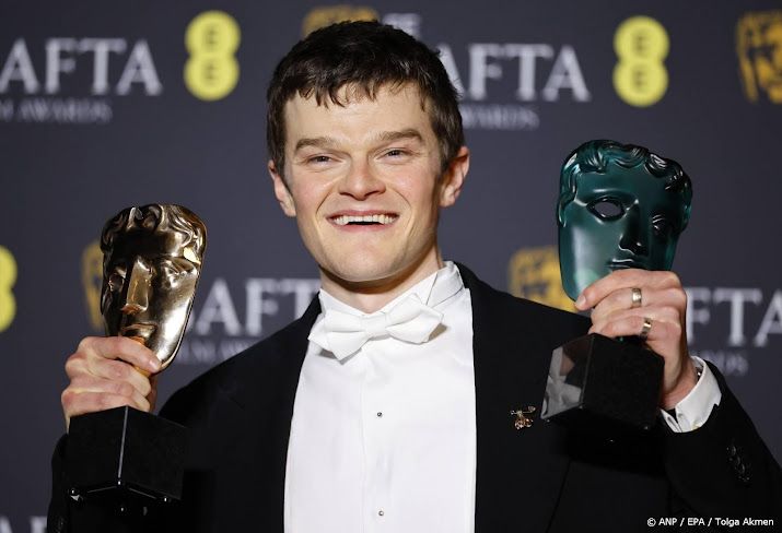Filmmaker stapt uit BAFTA vanwege rel rond racistische teksten