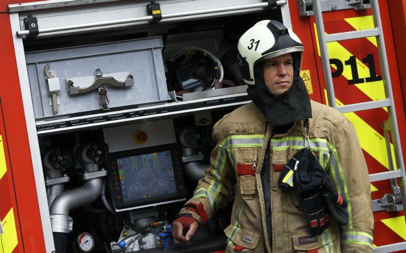 Één dode bij hevige woningbrand in Wemmel, mogelijk nog één vermiste