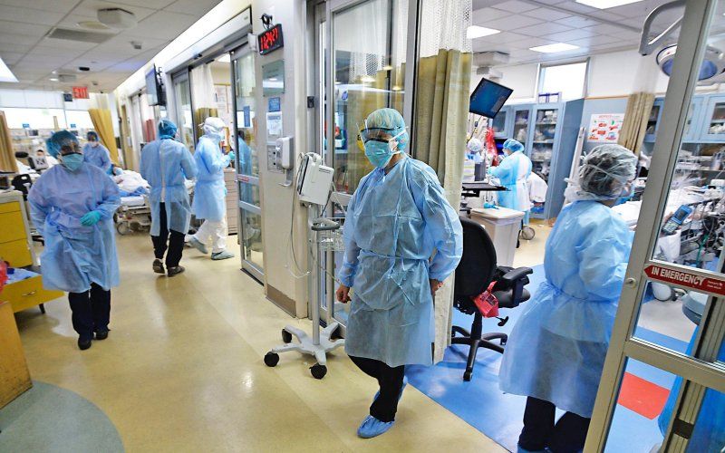 "We vrezen binnen twee à drie weken een steile toename te zien van het aantal ziekenhuisopnames"