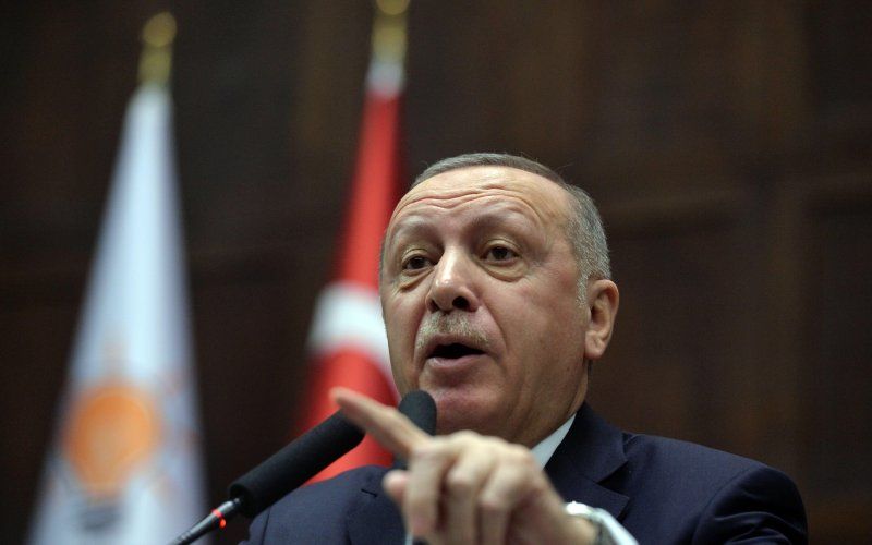 Turks president Erdogan: “De poorten staan open, miljoenen vluchtelingen zijn onderweg naar Europa”