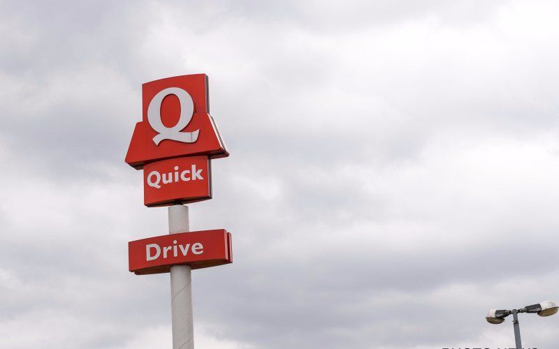 Na McDonald’s openen ook Quick en Burger King hun Drive-ins