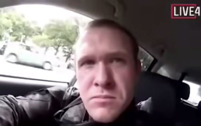 Dader filmt live schietpartij in moskeeën in Nieuw-Zeeland (VIDEO)
