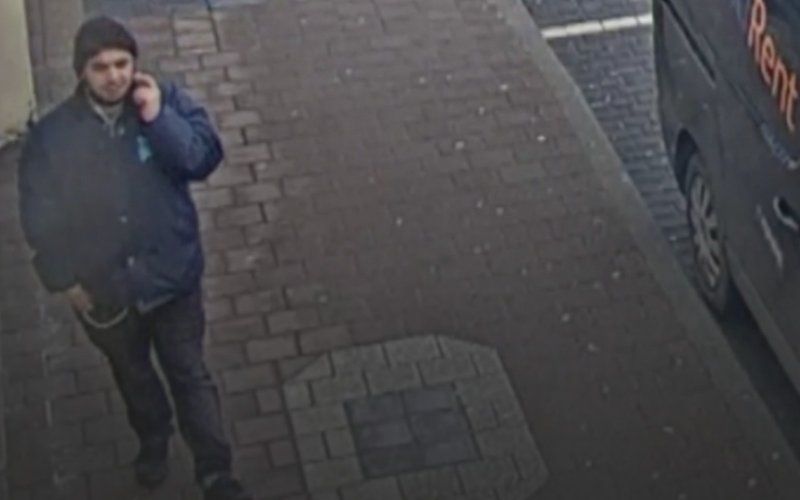 Politie is op zoek naar deze man na aanranding van verpleegkundige in Denderleeuw