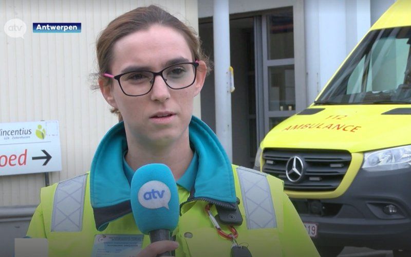 Ambulancier Saskia aangevallen tijdens interventie: "Plots kreeg ik een slag"