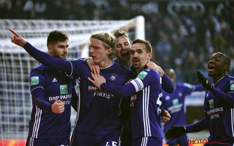 Anderlecht sluit 2018 hoopgevend af met zege