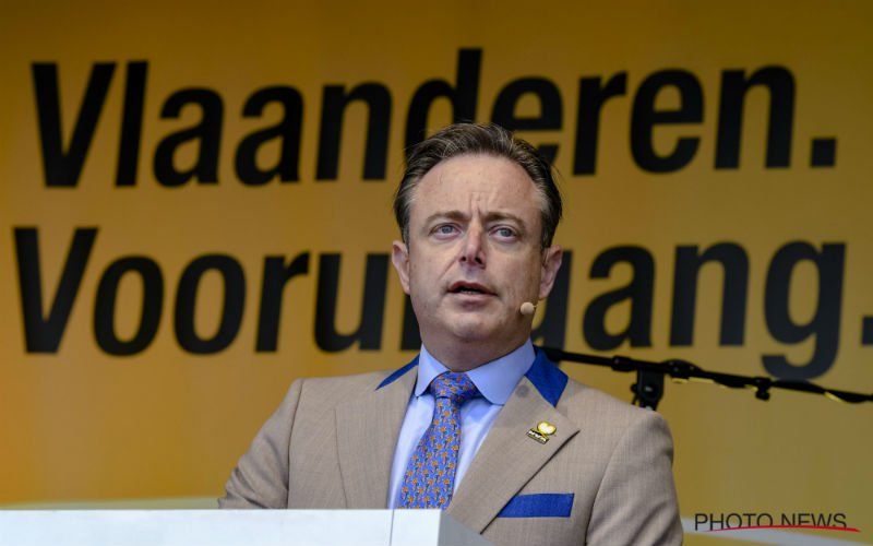 Bart De Wever doet laatste oproep: "Ze staan te likkebaarden voor open grenzen en belastingen"