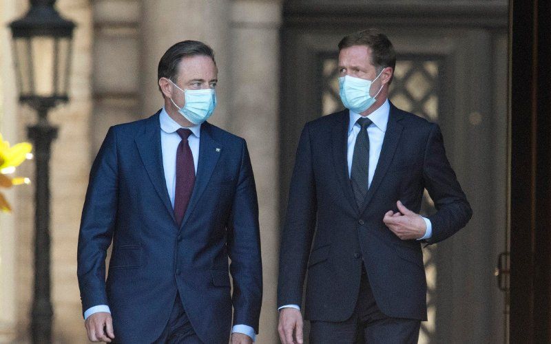 Bart De Wever haalt hard uit naar Georges-Louis Bouchez: "Dit is crimineel onverantwoordelijk"