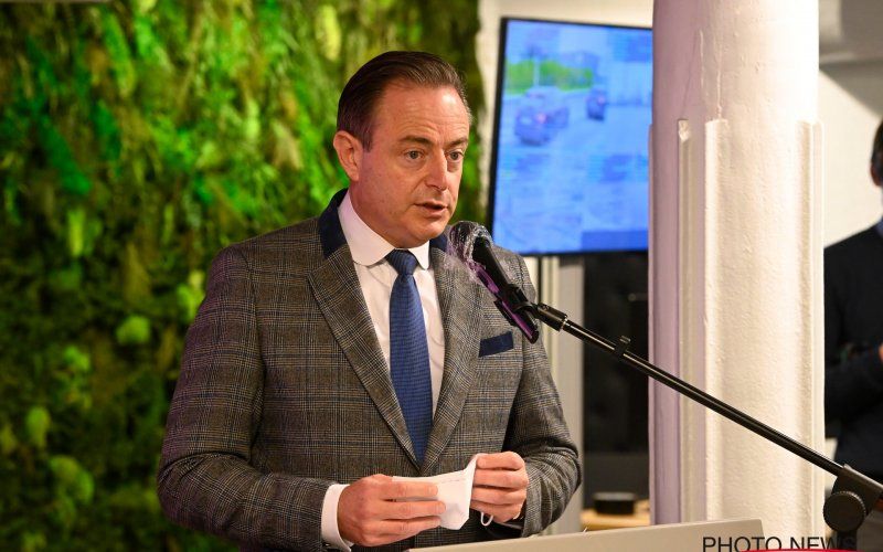 Bart De Wever: "Terrassen moeten open vanaf de paasvakantie"