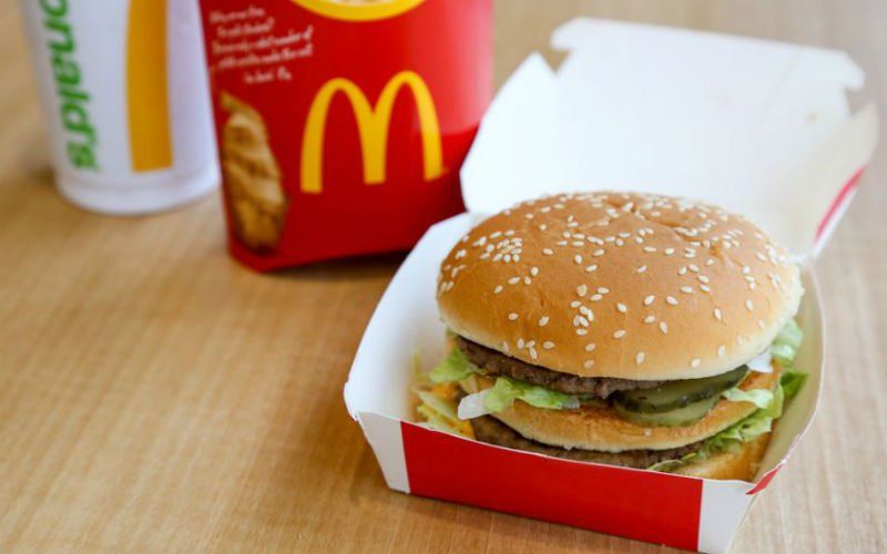 Wordt ons voedsel veel duurder? "Een Big Mac van de McDonald's moet eigenlijk 200 euro kosten"