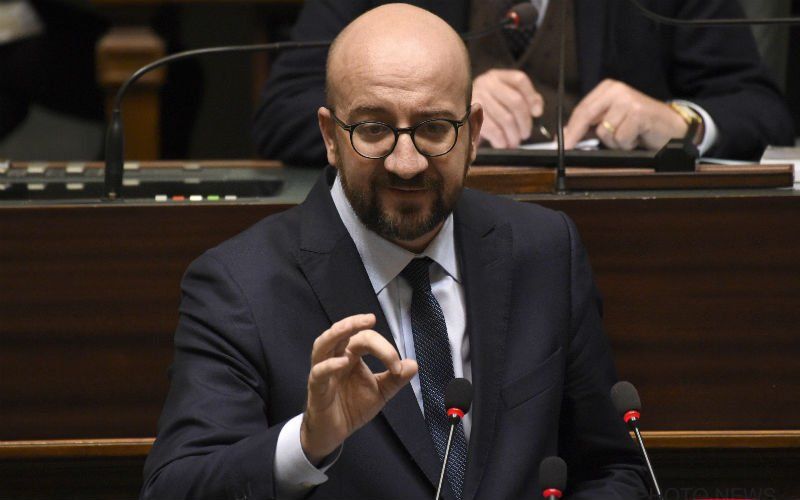 Géén vervroegde verkiezingen: Premier Michel kiest voor "derde weg"