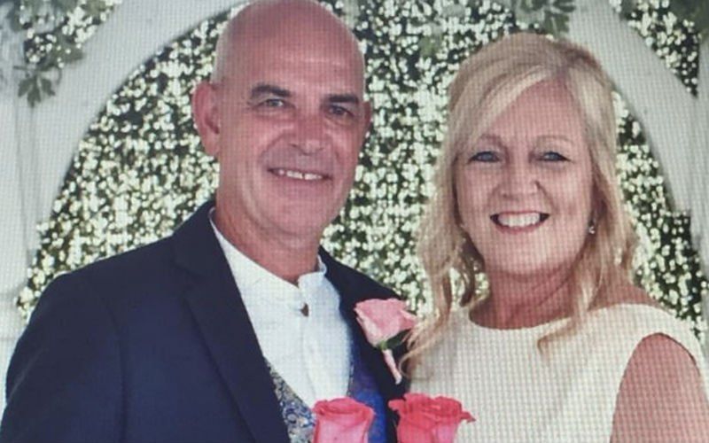 Tragisch: Christopher (55) krijgt parachutesprong cadeau van zijn vrouw, maar springt zijn dood tegemoet
