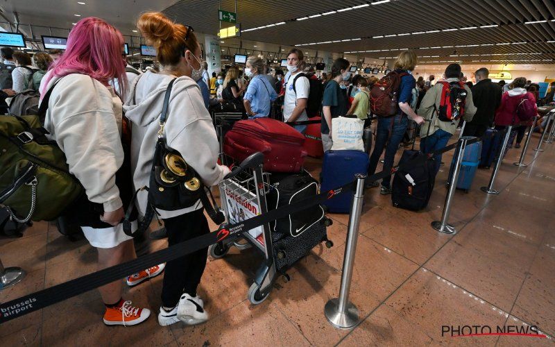 Besmette jongeren die met vliegtuig terugkeerden uit Spanje in de problemen: "We gaan hen opsporen"