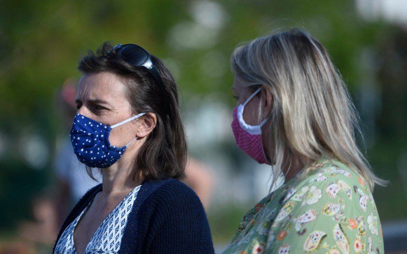 Veel mensen kampen met klachten na dragen van mondmasker