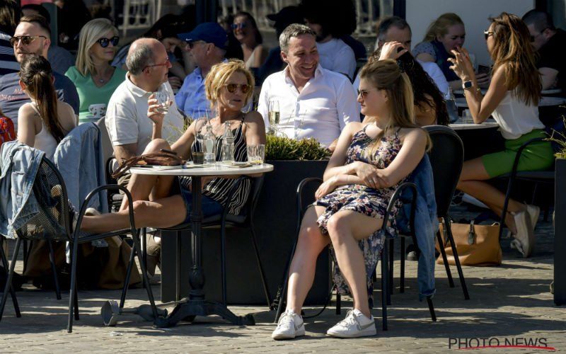 België op weg naar nieuwe lockdown? "Cafés moeten gesloten worden, bubbels moeten kleiner worden"