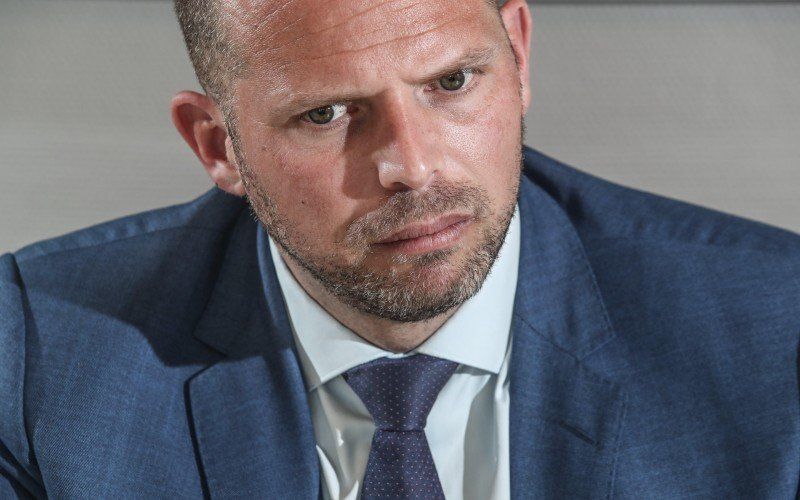 Theo Francken is razend: "De Vlamingen moeten opnieuw stemmen tot de PS het een goede uitslag vindt"