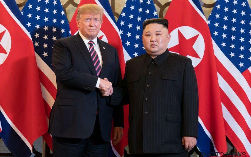 Trump over vroegtijdige beëindiging van top met Kim Jong-Un: "Soms moet je wegwandelen"