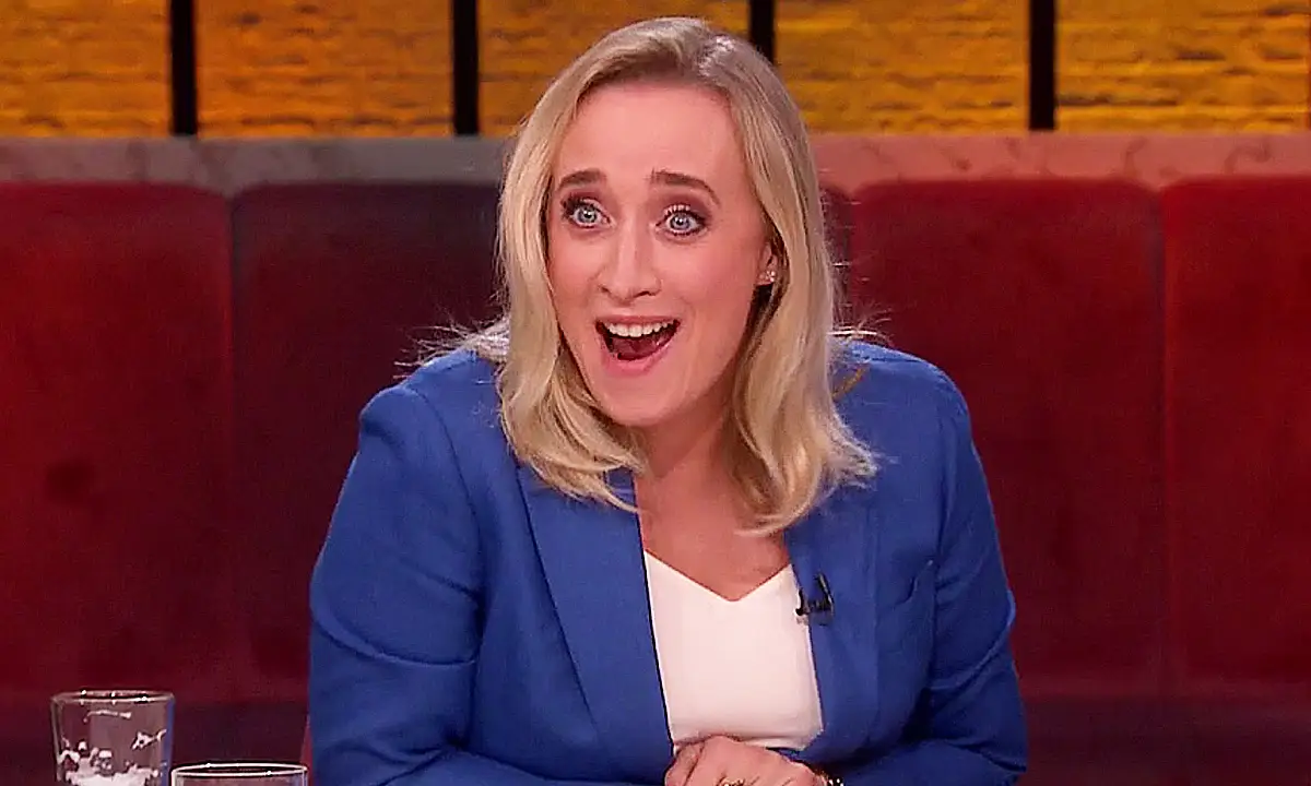 Mensen woest op Eva Jinek vanwege opgedoken beelden: “Wat doe je hier dan!?”