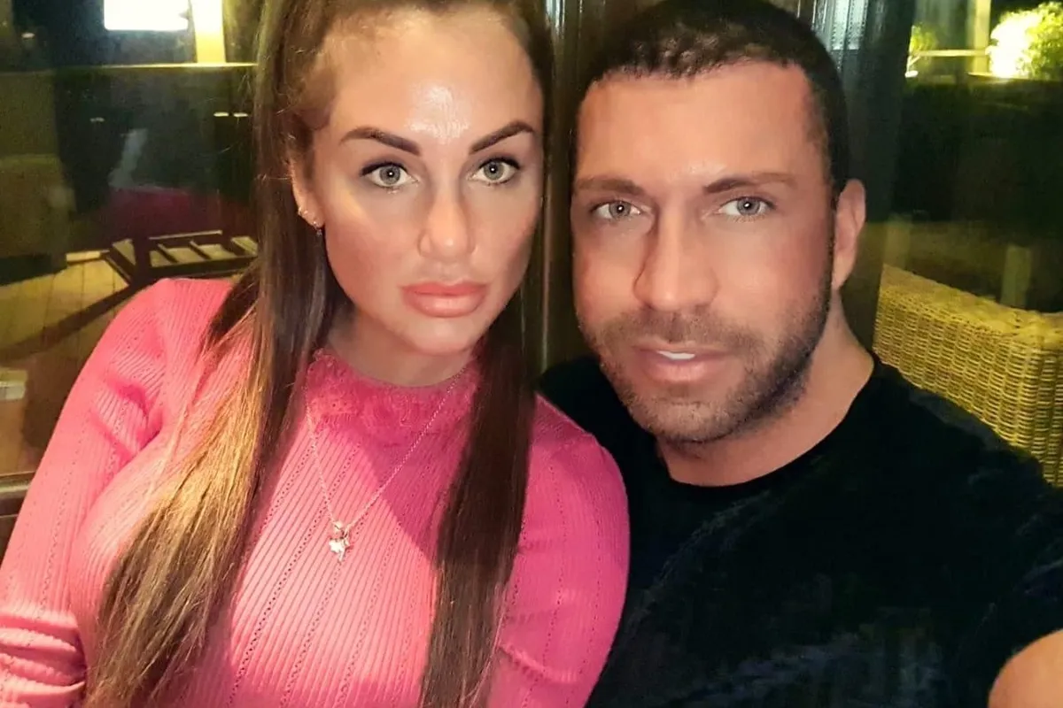 TV-sterren Rosanna & Niels shockeren met bizarre foto