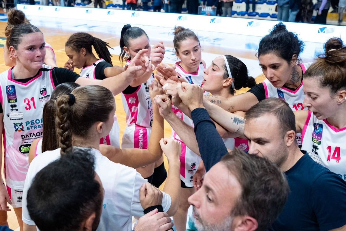 A1 F - Panthers Roseto troppo brutte per essere vere: il GEAS passa al PalaMaggetti