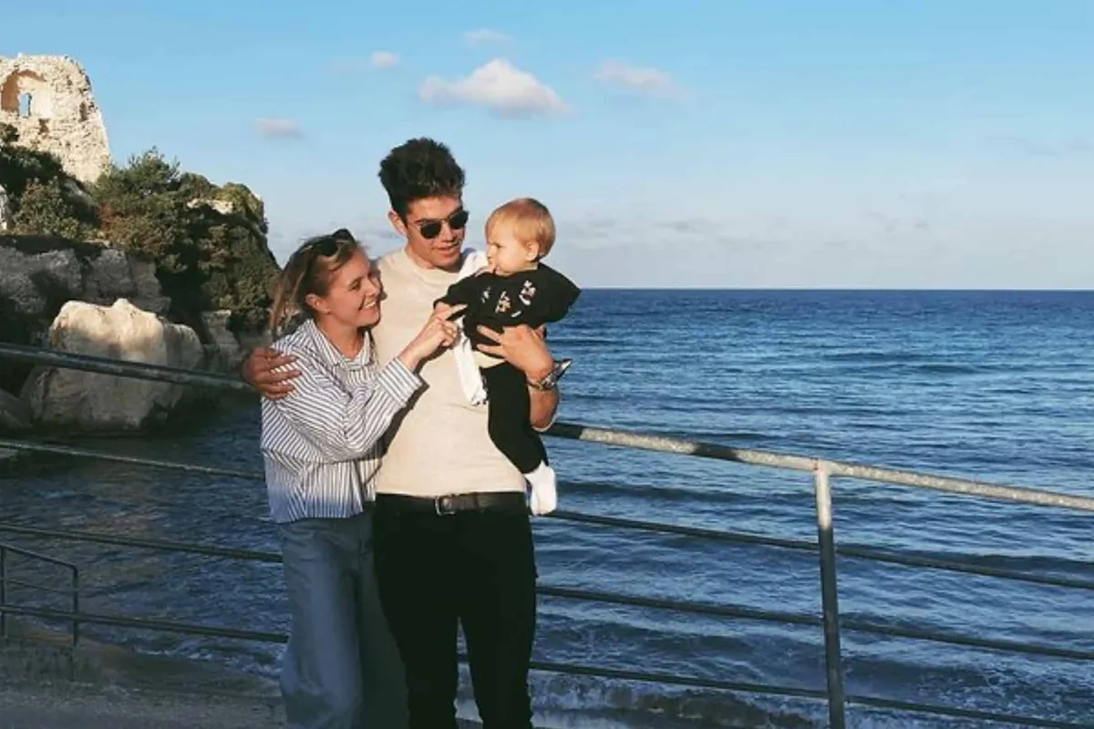 Nachtmerrie voor Sarah De Bie en Wout van Aert in Australië, zoontje Georges wil naar huis