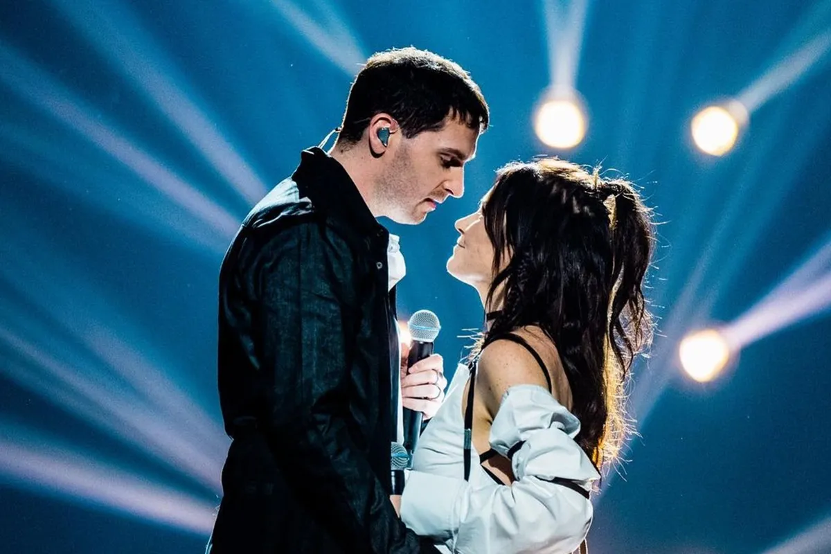 Tom en Kato van The Starlings krijgen bakken kritiek over zich heen na 'Eurosong'-nederlaag: "Beschamend!"
