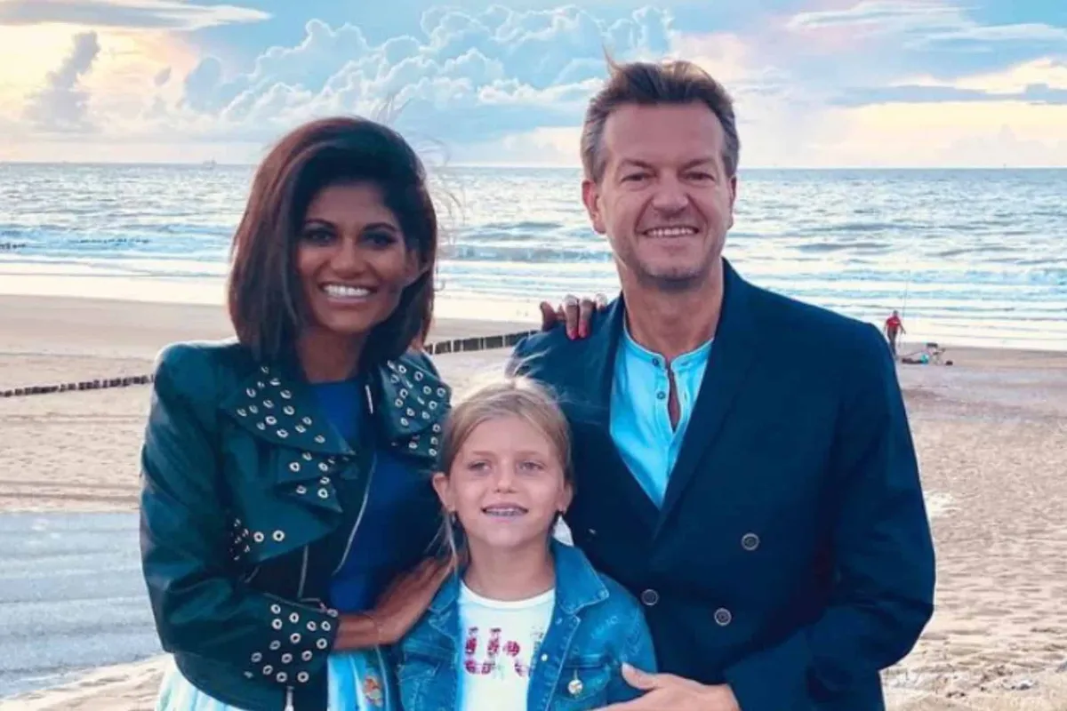 "Zo mooi zwanger!": Aisha Van Zele verbluft volgers met prachtige beelden van haar bolle buik