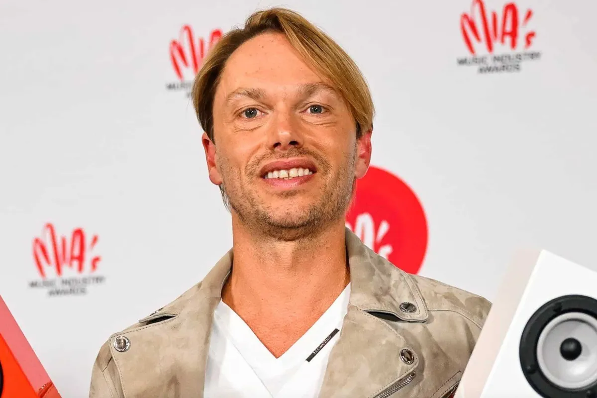 Regi heeft opmerkelijk nieuws over zijn liefdesleven
