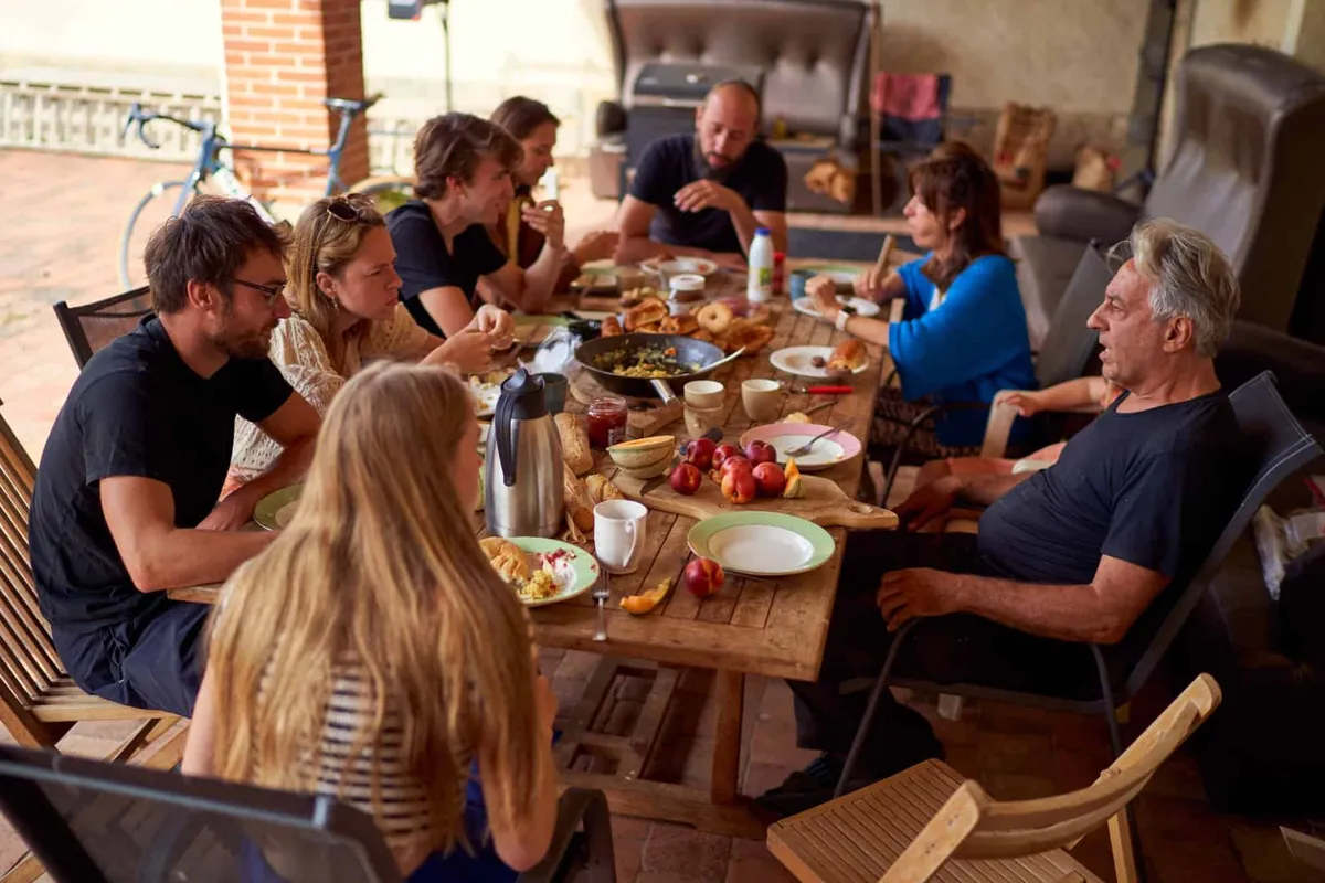Eddy Planckaert verrast iedereen met ongelooflijk nieuws: "Dikke proficiat!"