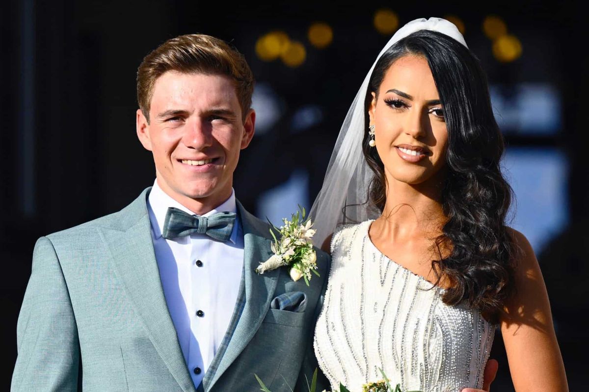 Remco Evenepoel en zijn vrouw Oumi Rayane hebben droevig nieuws te melden: "Uit elkaar"