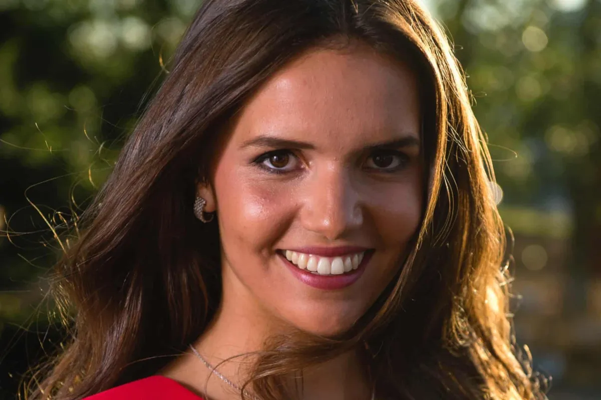 Ex-Miss België Romanie Schotten bevallen van een tweeling: "Wat een mooie namen!"