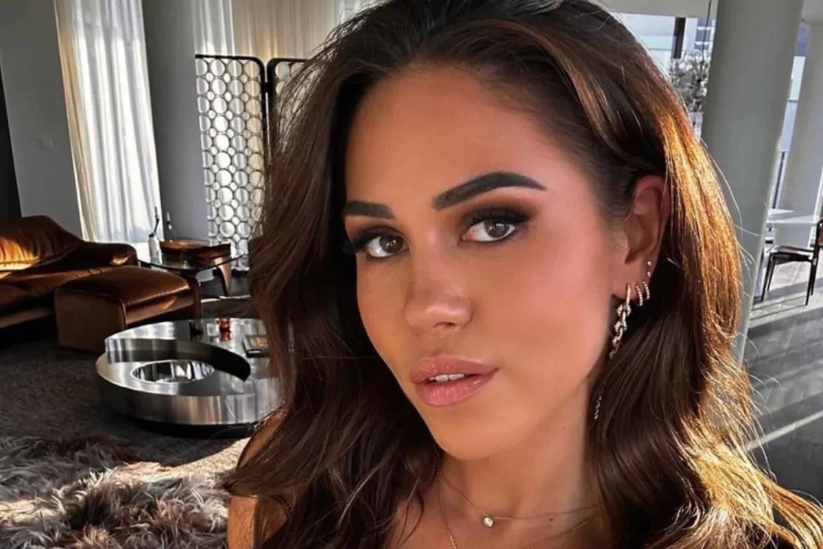 Sarah Puttemans verbluft volgers met verborgen zangtalent: "Wow, wat een stem!"