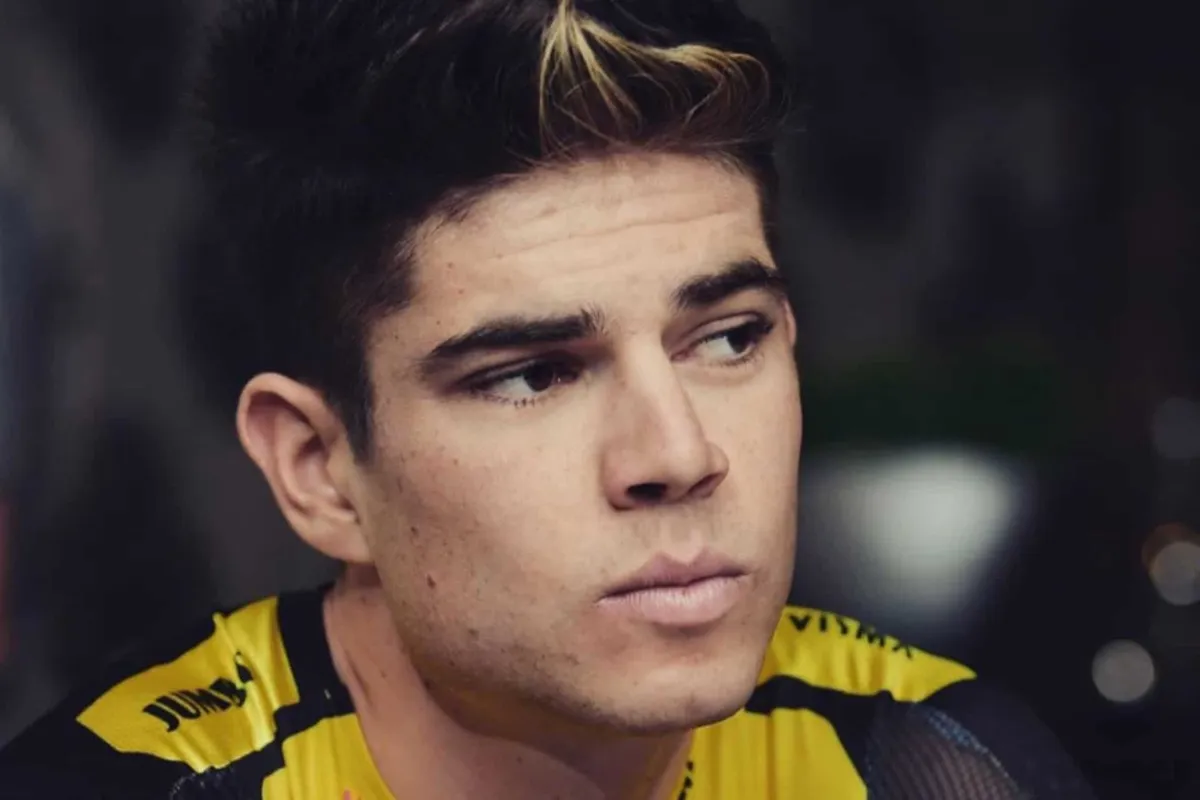 Wout van Aert compleet van slag na plots overlijden: "Veel sterkte"