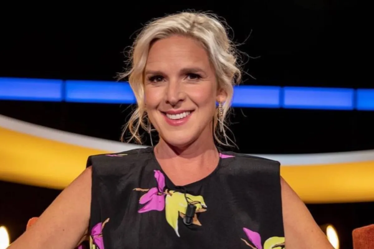 Actrice Tine Embrechts verbluft iedereen met wondermooie badpakfoto: "Wauw!"