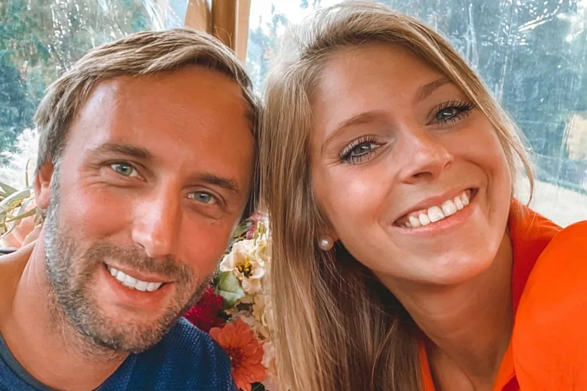 10 maanden na hun huwelijk in 'Blind Getrouwd': Florence en Jiri hebben zeer heuglijk nieuws te melden