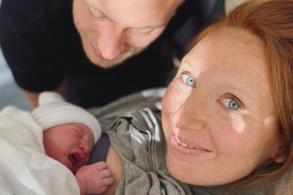 Radiopresentatrice Linde Merckpoel verwelkomt tweede dochtertje: "Wat een zalige naam!"