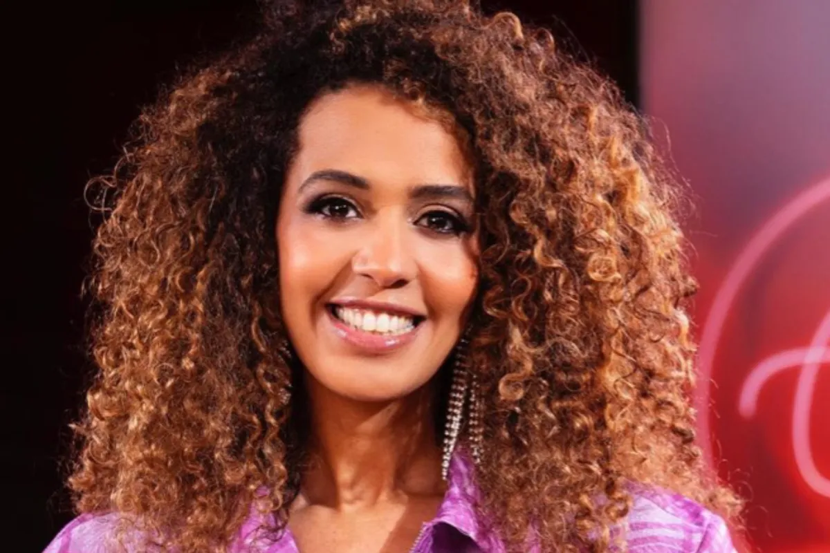 'Big Brother'-presentatrice Tatyana Beloy maakt erg veel indruk in sexy jurk: "Wat een benen!"