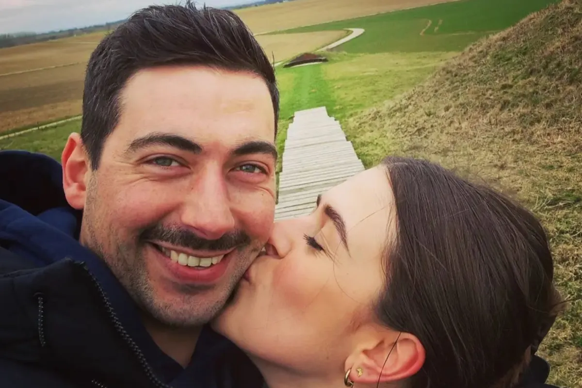 1,5 jaar na hun 'Boer zkt Vrouw'-avontuur: zo gaat het nu met boer Kim en Emi